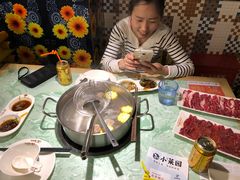 -浪里寻·臻牛养生牛肉火锅(方圆荟店)