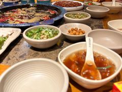 -舒家大院重庆老火锅(纪念塔店)