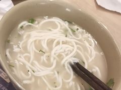 -亮亮拉面(师范路店)