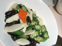 -琥珀·原创臻选店(维家思店)
