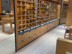 -宝丽眼镜(湖墅店)