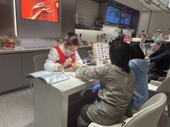 -海底捞火锅(杭州庆春路夜宵主题店)