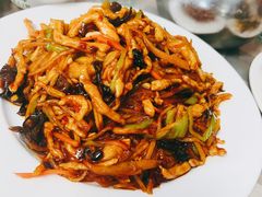 鱼香肉丝-华春餐馆(鱼山路店)