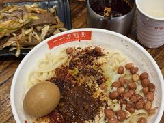 -一一刀削面(星光大道店)