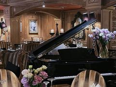 -火车头法国西餐厅