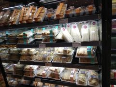 面包甜点陈列柜-85度C(广州石牌桥店)
