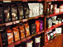 零售区-星巴克臻选(嘉定疁城国际店)