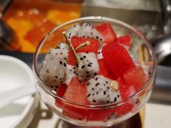 -海底捞火锅鲜切牛肉主题店(长寿路店)