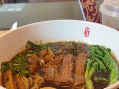 -康师傅私房牛肉面(申虹店)