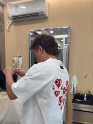 -首脑美发沙龙