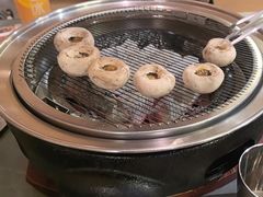 -围炉肉舍•炭烤活鳗•丹东海鲜烤肉(步行街店)