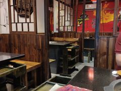 大堂-宽板凳老灶火锅(簋街店)