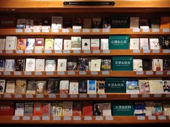 -西西弗书店&矢量咖啡(凯德晶萃广场店)