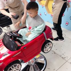 -萌酷专业儿童剪发造型(悦方店)