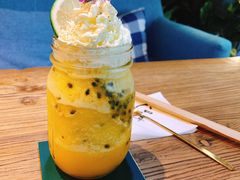 -84那年咖啡馆(李沧万达店)