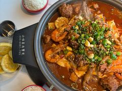 -徐记小怪兽肉蟹煲(中央大街店)