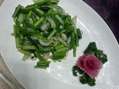-石家饭店·百年老字号(灵岩山穹灵路店)