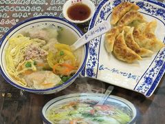 -长人馄饨铺(解放街店)