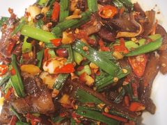 -吃饭皇帝大土家民族菜(正大广场店)