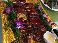 烤乳猪-壮乡楼民俗文化苑(李宁体育园店)