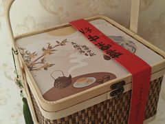 -山与蓝·轻糖鲜果蛋糕(勒泰店)