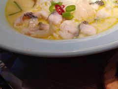 -蜜桃餐厅·伴山(绿宝广场店)