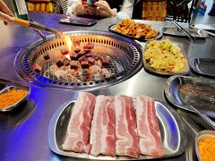 -马路牙子烧烤音乐酒馆(望京店)