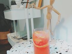 -小草莓·Little Strawberry