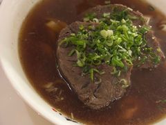 超级牛筋B键牛肉面-天下三绝 牛肉面/红酒