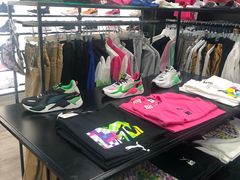 -ABC MART(心斎橋店)