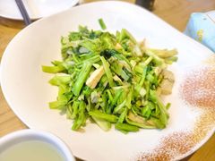 -品鲜村农家菜·阳澄湖大闸蟹(总店)