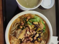 -水平有限螺蛳粉(宏达大厦店)