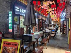 -劈柴院