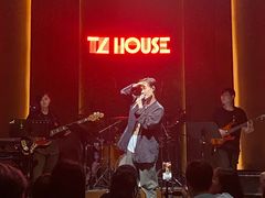-TZ House音乐现场(来福士中心店)