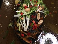 豆豉烤鱼-素行天下(国投财富广场店)