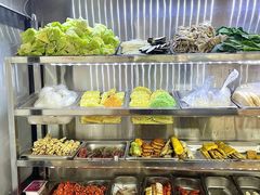 -二钢串叔麻辣烫(华龙大厦店)