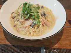 -秘密旅行Bonjour(黑金冠 江南西店)