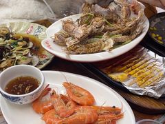 -老东镇啤酒屋海鲜加工·蒸汽海鲜·海鲜烧烤(台东店)
