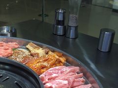 -哈哈碳都·牛肋条无限自助烤肉(宝龙店)