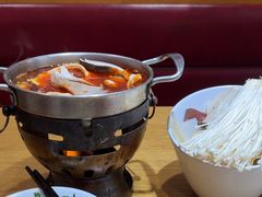 -南城香·饭香串香馄饨香(青年路店)