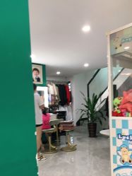 点击看大图 -定格摄影·轻奢定制写真馆