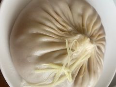 蟹黄汤包-老季市·三代非遗传承·地标美食老汁鸡(工农路店)