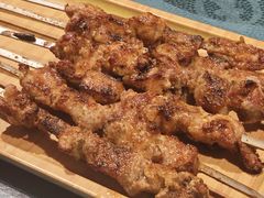 -乡村馕坑肉·烧烤·新疆菜·本地人更爱吃(阿勒泰首店)
