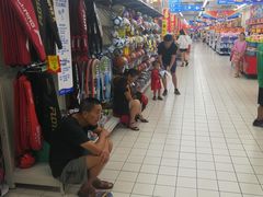 -沃尔玛咸宁市温泉路35号沃尔玛购物广场(咸宁温泉路店)