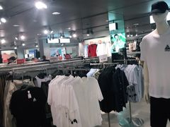 -H&M(天一广场店)