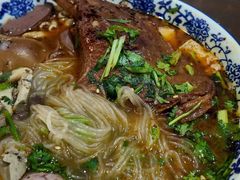-叶新小吃店(来凤小区总店)