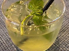 罗勒金酒-LA MAISON公鸡和龙(蛇口店)