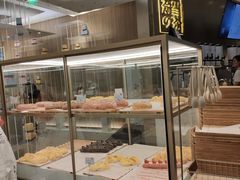 面包甜点陈列柜-奈雪的茶(市百一店)