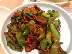 -老乡鸡(上海白玉兰广场店)