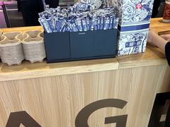 -霸王茶姬(上海静安大悦城店)